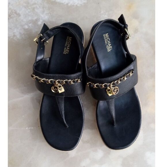 Michael Kors Elsa Leather Wedge Thong Sandal Charm Logo Black - Picture 2 of 11